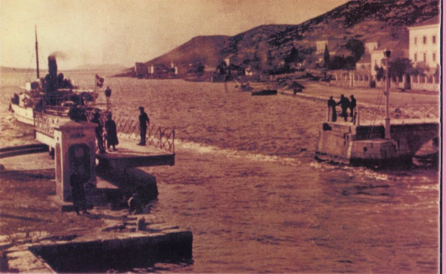 Tisno bridge - arround 1920-1930.jpg