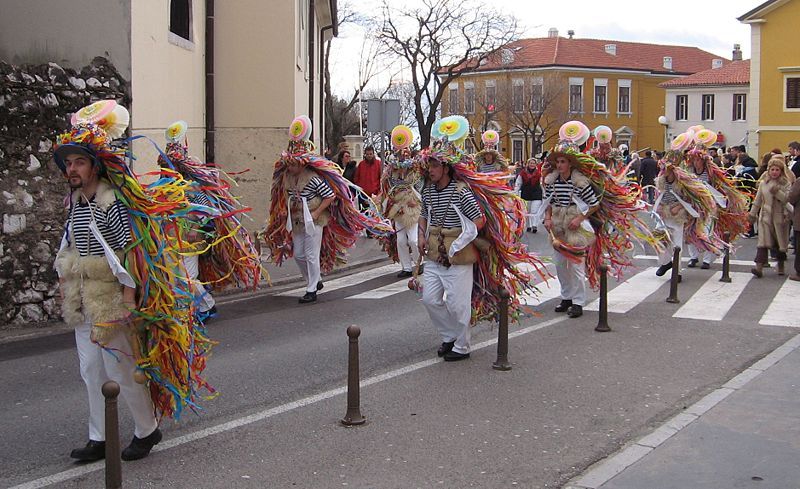 The_Carnival_of_the_Istro-Romanians_from_Jeian,_2006.jpg