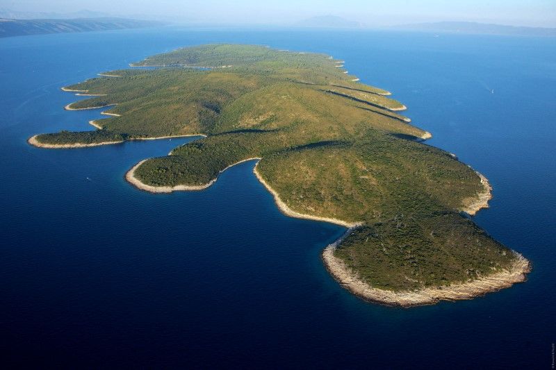 Croatia_Islands_Hvar_Island Scedro_0001 (800 x 533).jpg