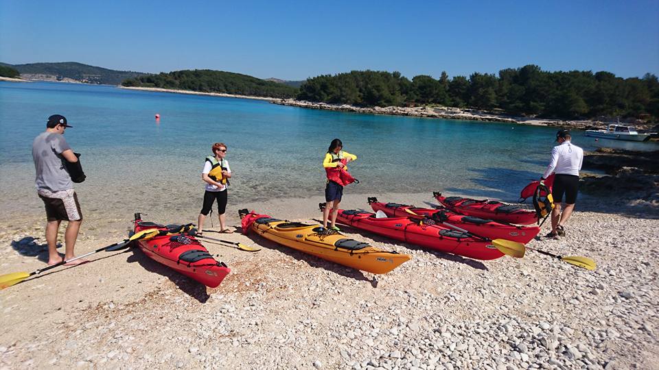 hvar-sea-kayak (4).jpg