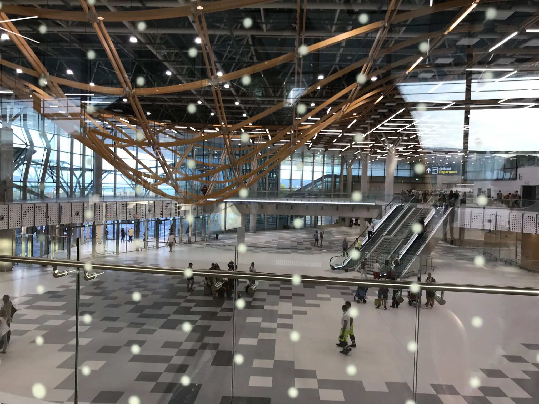 split-airport-terminal (8).jpg
