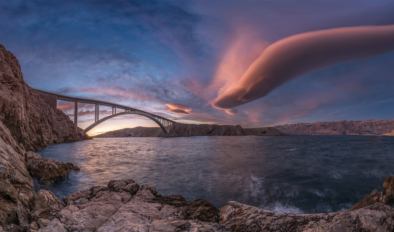 Sunset-Lenticular-Clouds.png