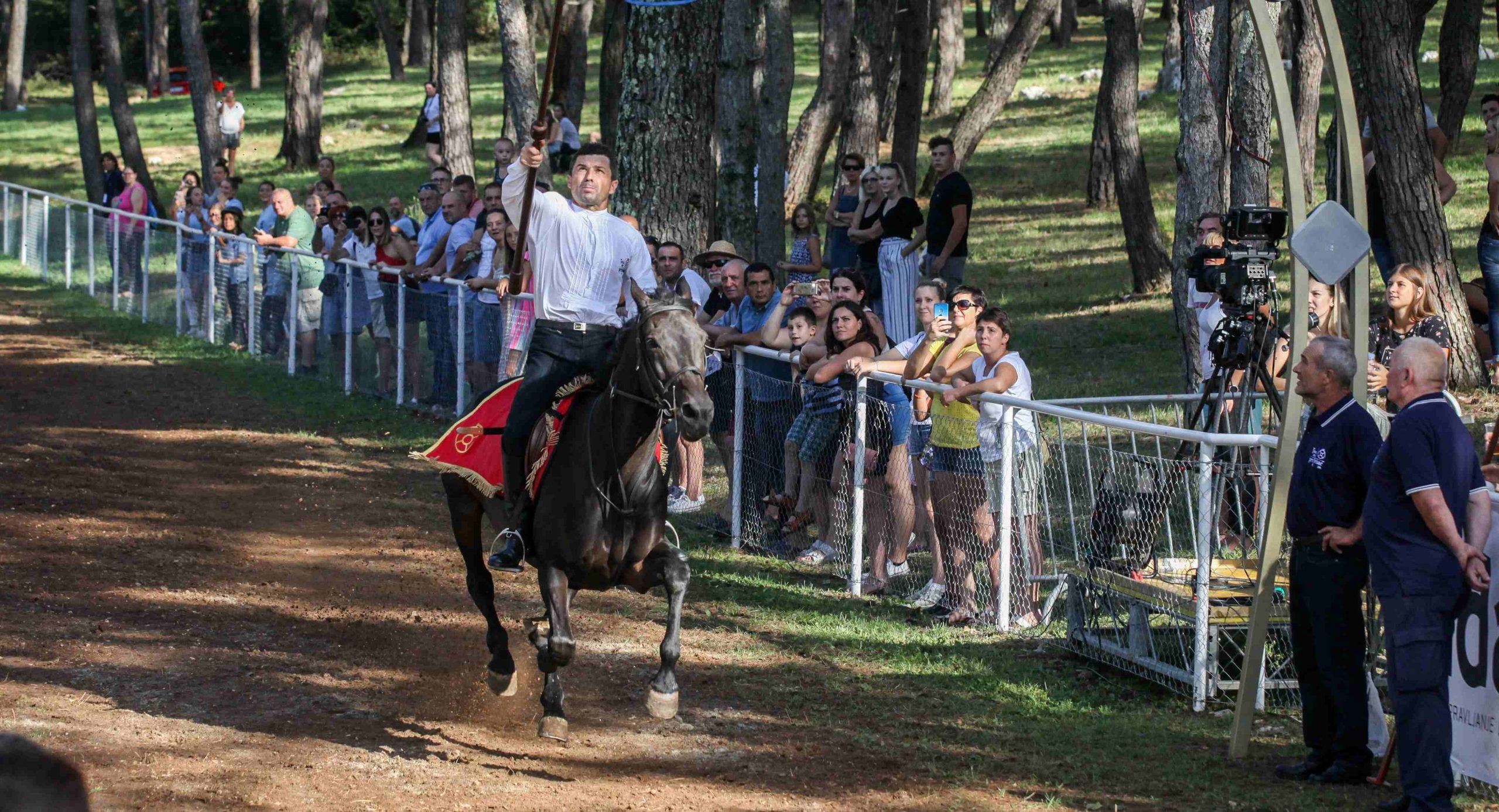 © Goran Šebelić / Trka na prstenac