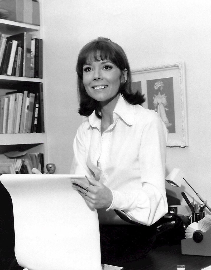 800px-Diana_Rigg_1973.jpg