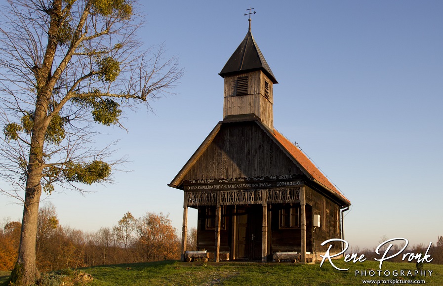 pokupsko-wooden-church.jpg