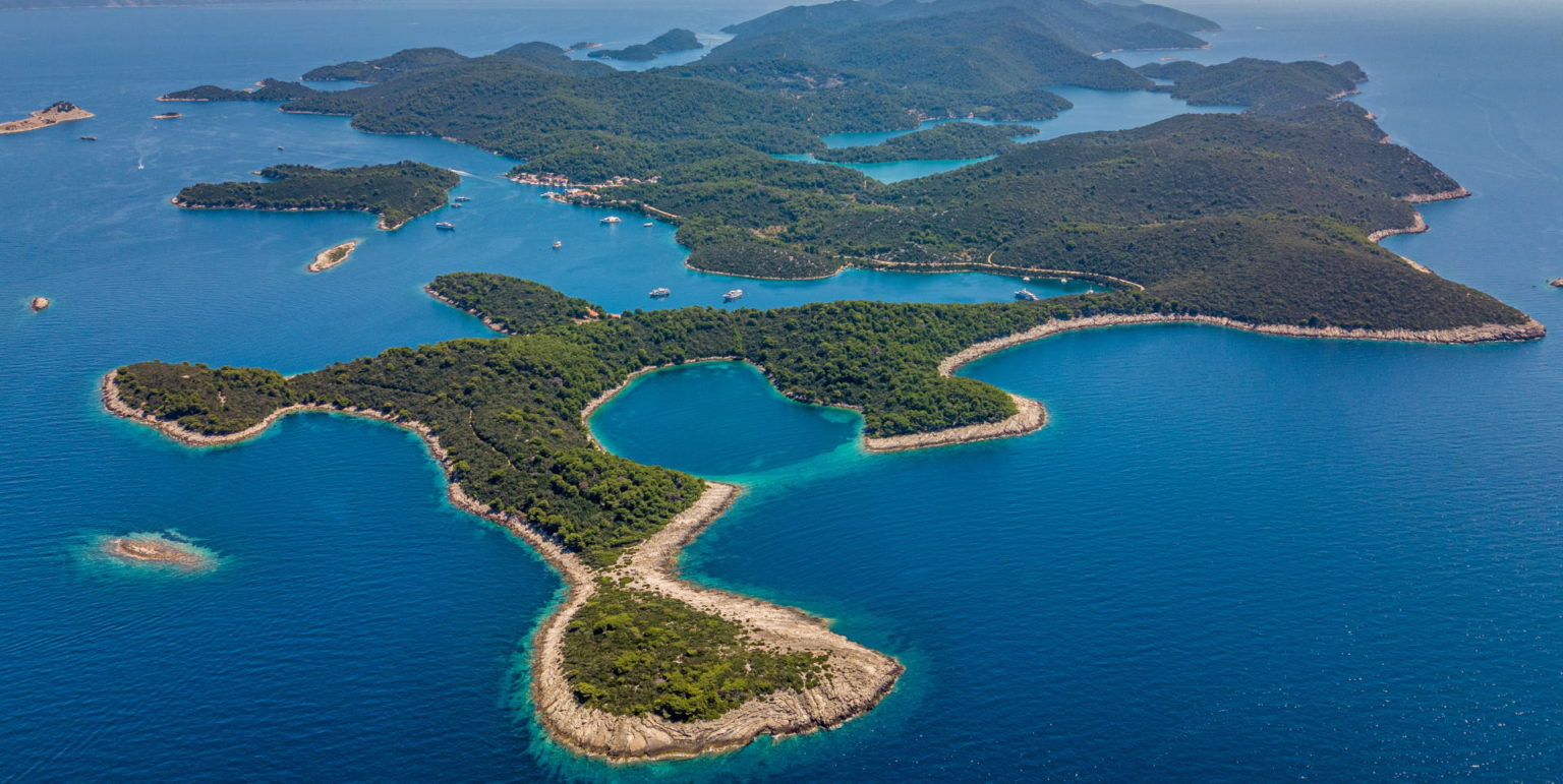 Mljet-NP-Panorama-Cijelog-Otoka-small-1536x771aaaa.jpg