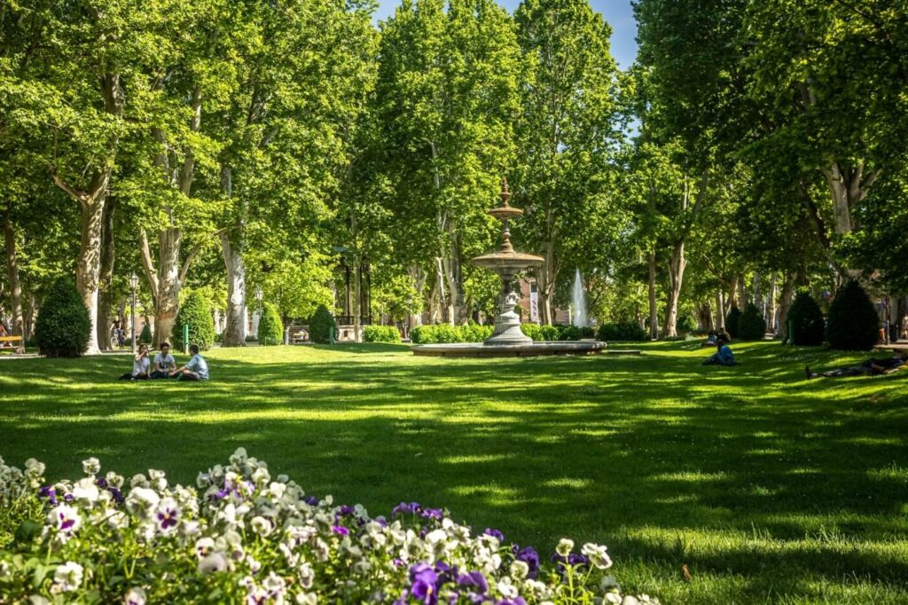 Le parc de Zrinjevac