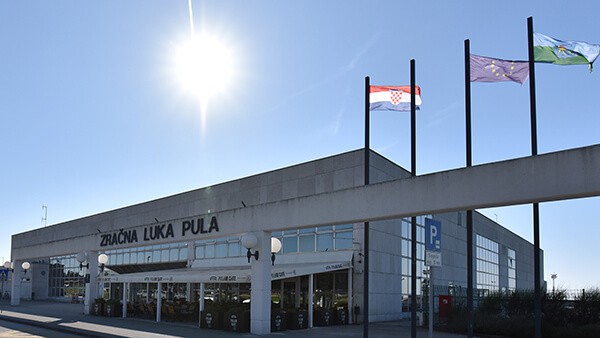 pula airport entrance