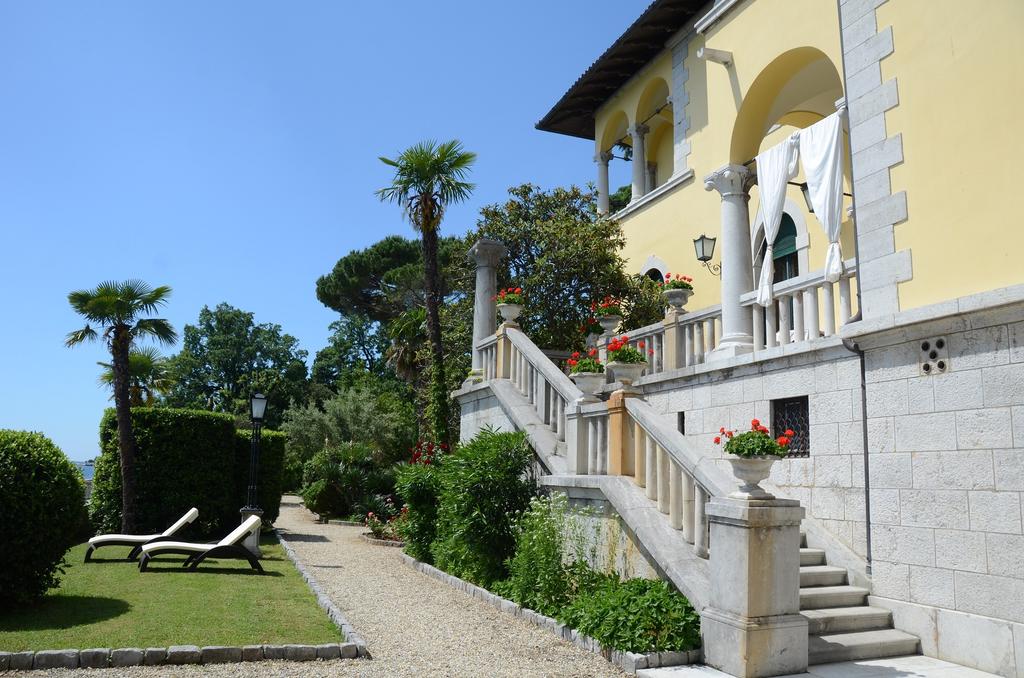 Villa Magnolia in Lovran, by Carl Seidl