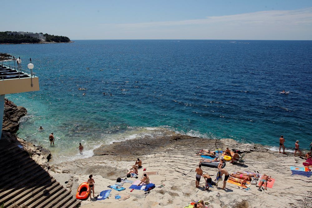 Golden Rocks (Zlatne stijene) in Verudela, Pula. © Pula Tourist Board.