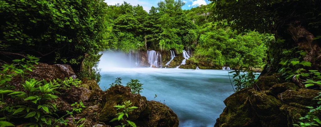 Bilušića waterfall near Knin © NP Krka.