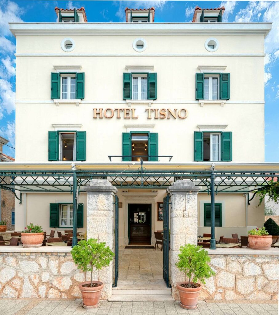Hotel Tisno