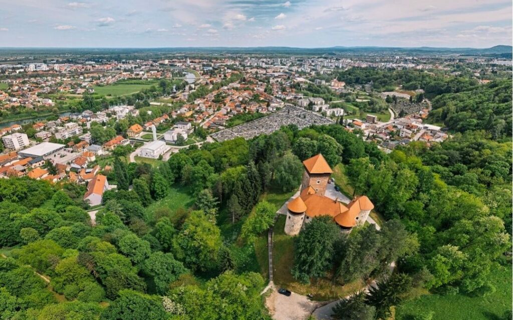 Overlooking Karlovac,  the Old Town of Dubovac