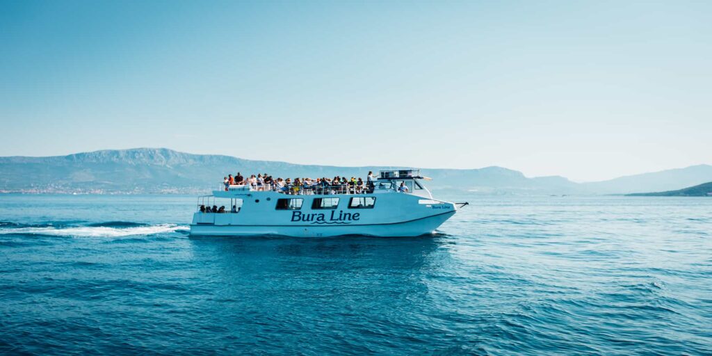 Bura Line ferry Trogir - Slatine - Split