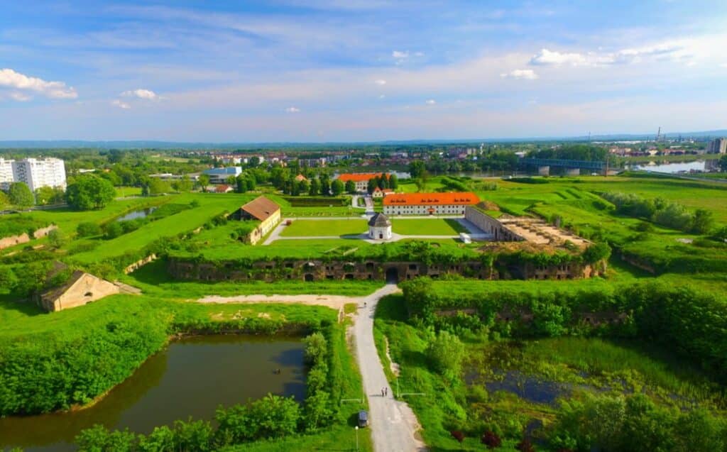 Slavonski Brod Fortress (Tvrđava Brod)