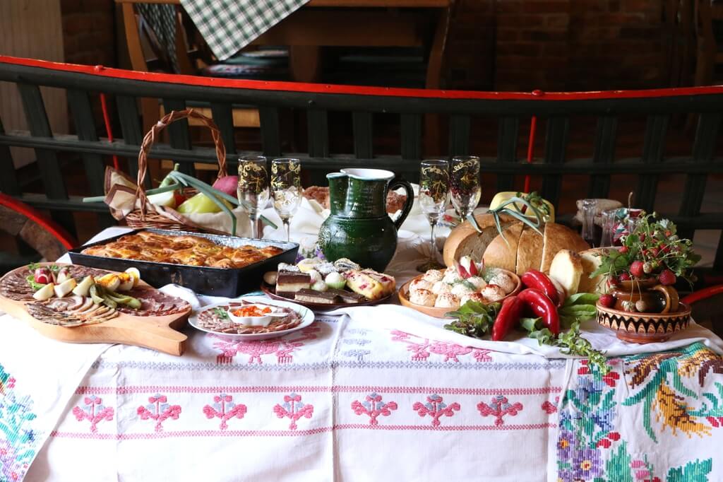 17_-_Prigorje_-_Breakfast_at_Rakić_Family_Farm.jpg