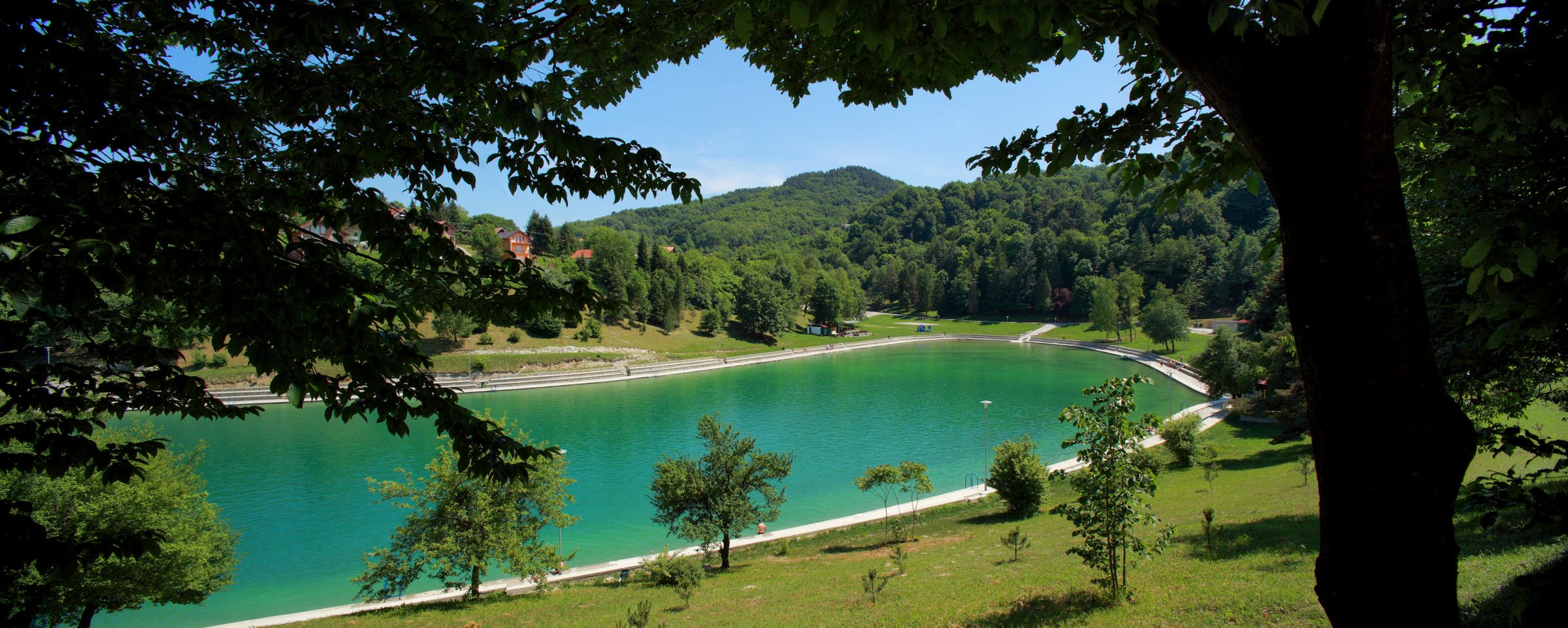 orahovica lake