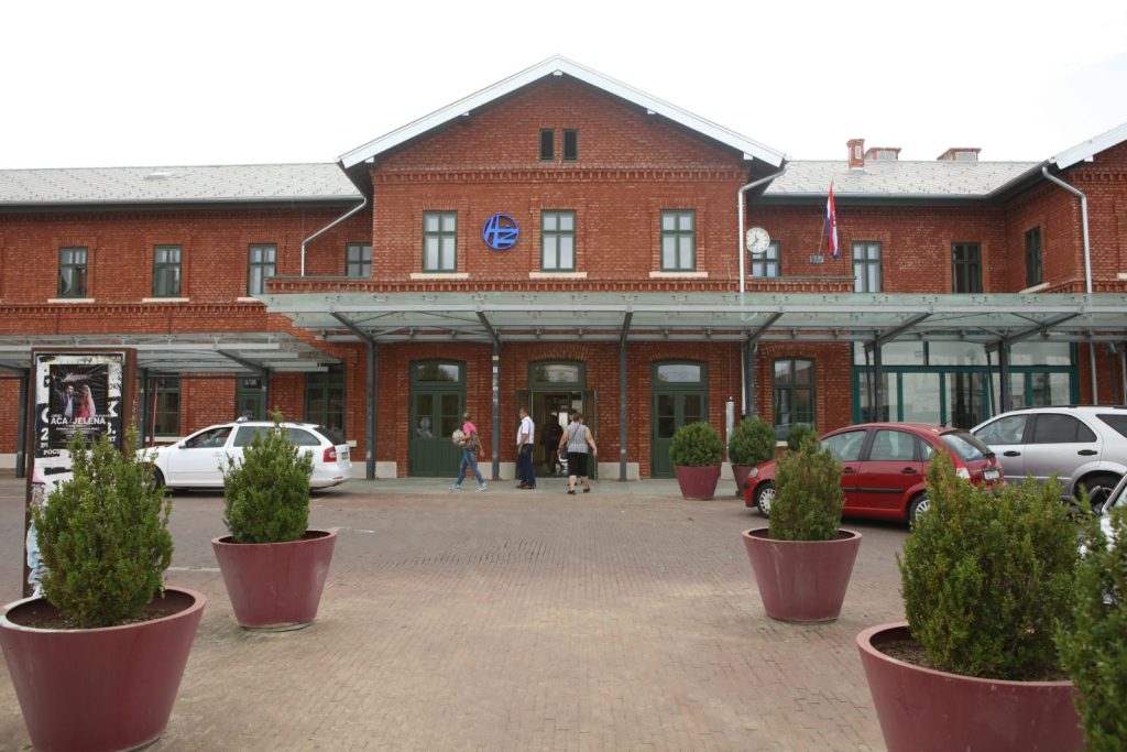 Osijek train station