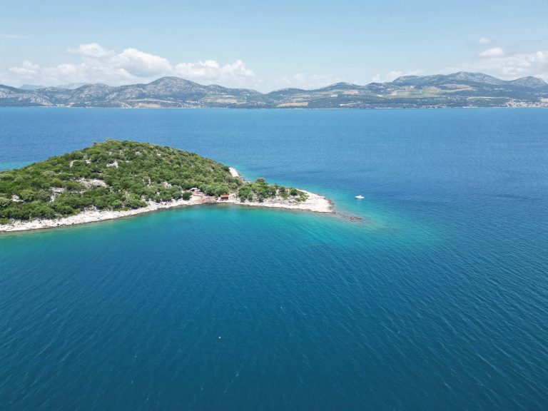 The 5 Best Beaches On Pelješac, Croatia's 2nd Largest Peninsula - Total 