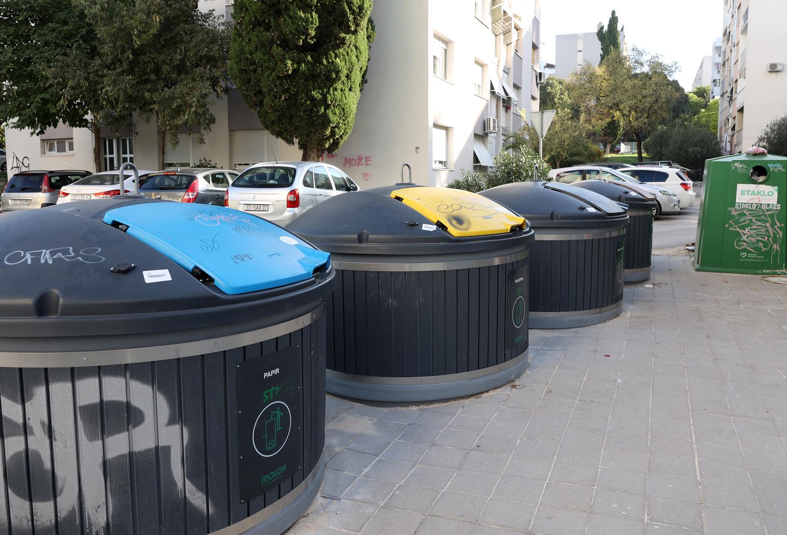 zagreb semi-underground waste containers