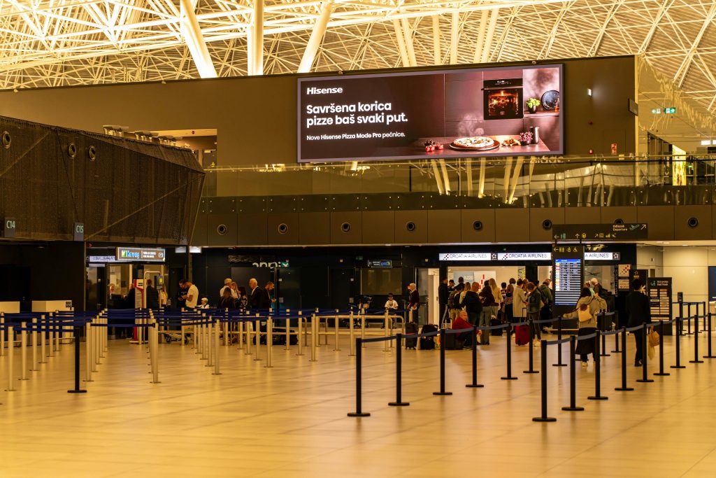 croatian airport traffic