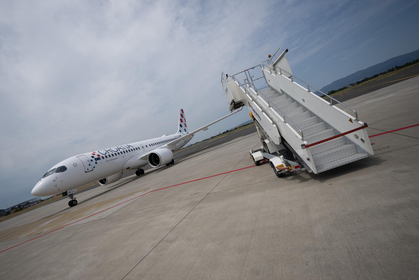 croatia airlines airbus a220-300