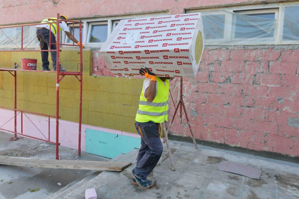 foreign workers croatia falling