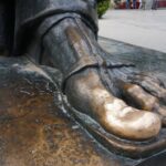 statues gregory of nin