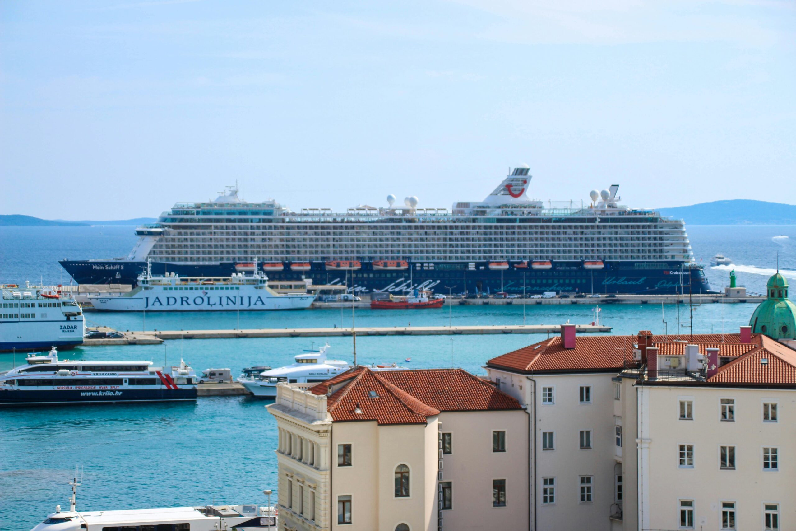 split airport ferry port