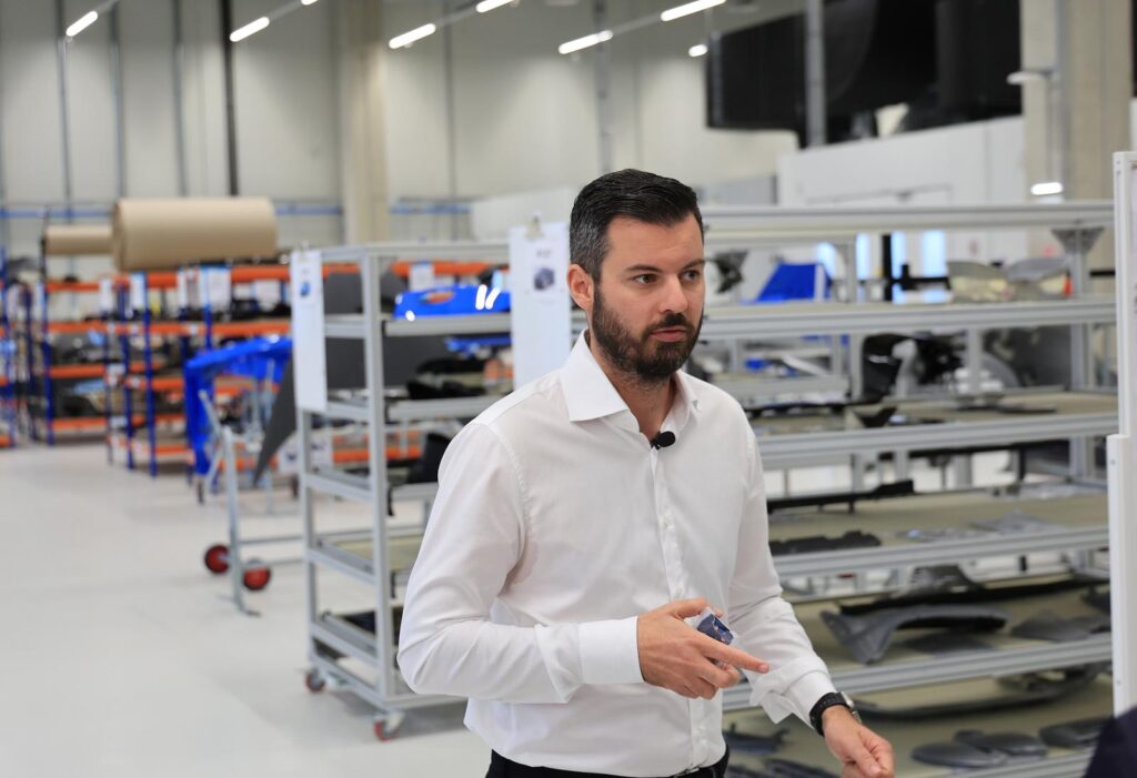 rimac control bugatti