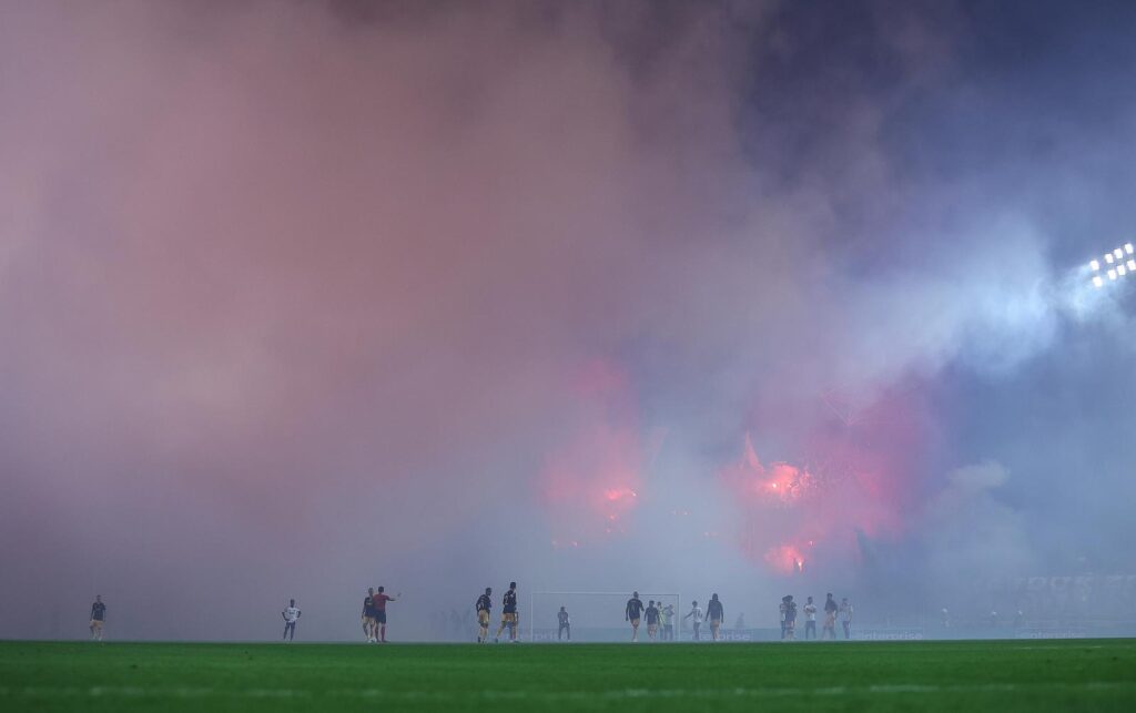 torcida ajax incident