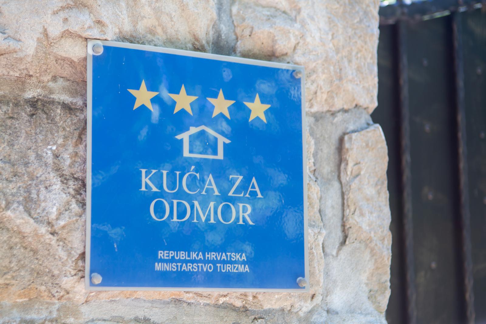 croatian government unlicensed apartments